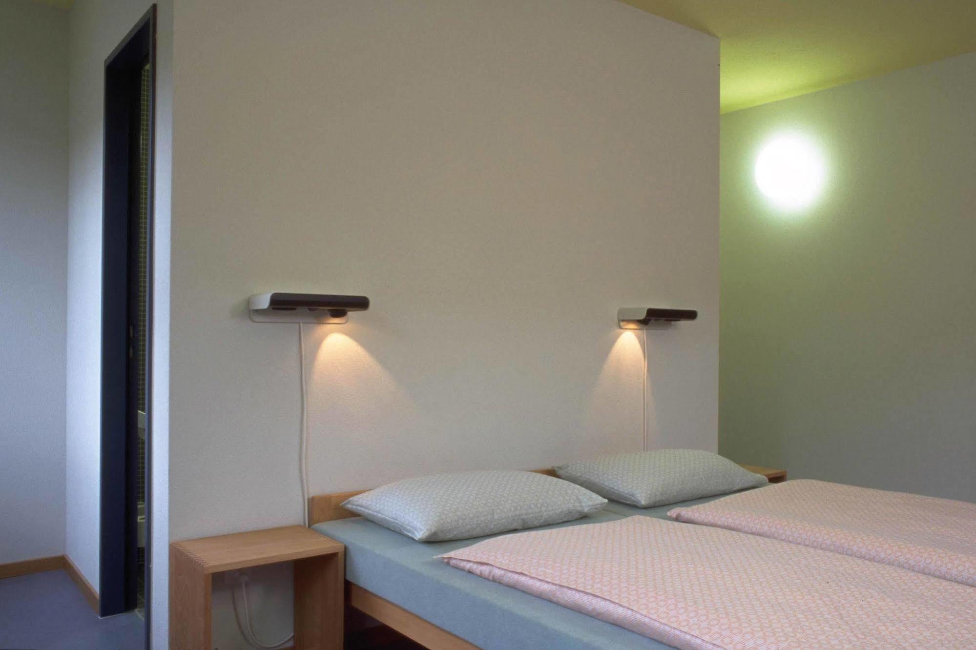 Zurich Youth Hostel Luaran gambar
