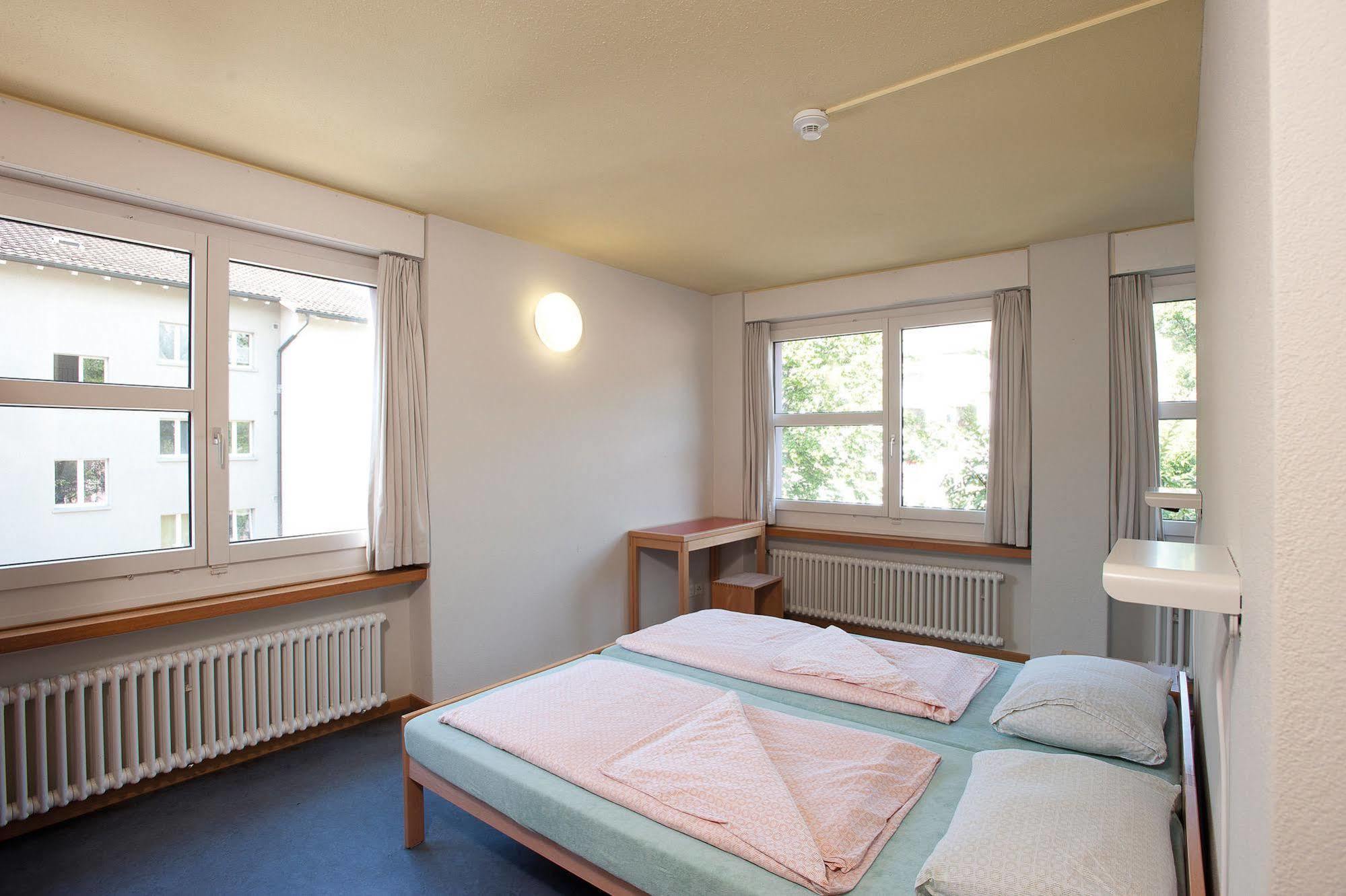 Zurich Youth Hostel Luaran gambar