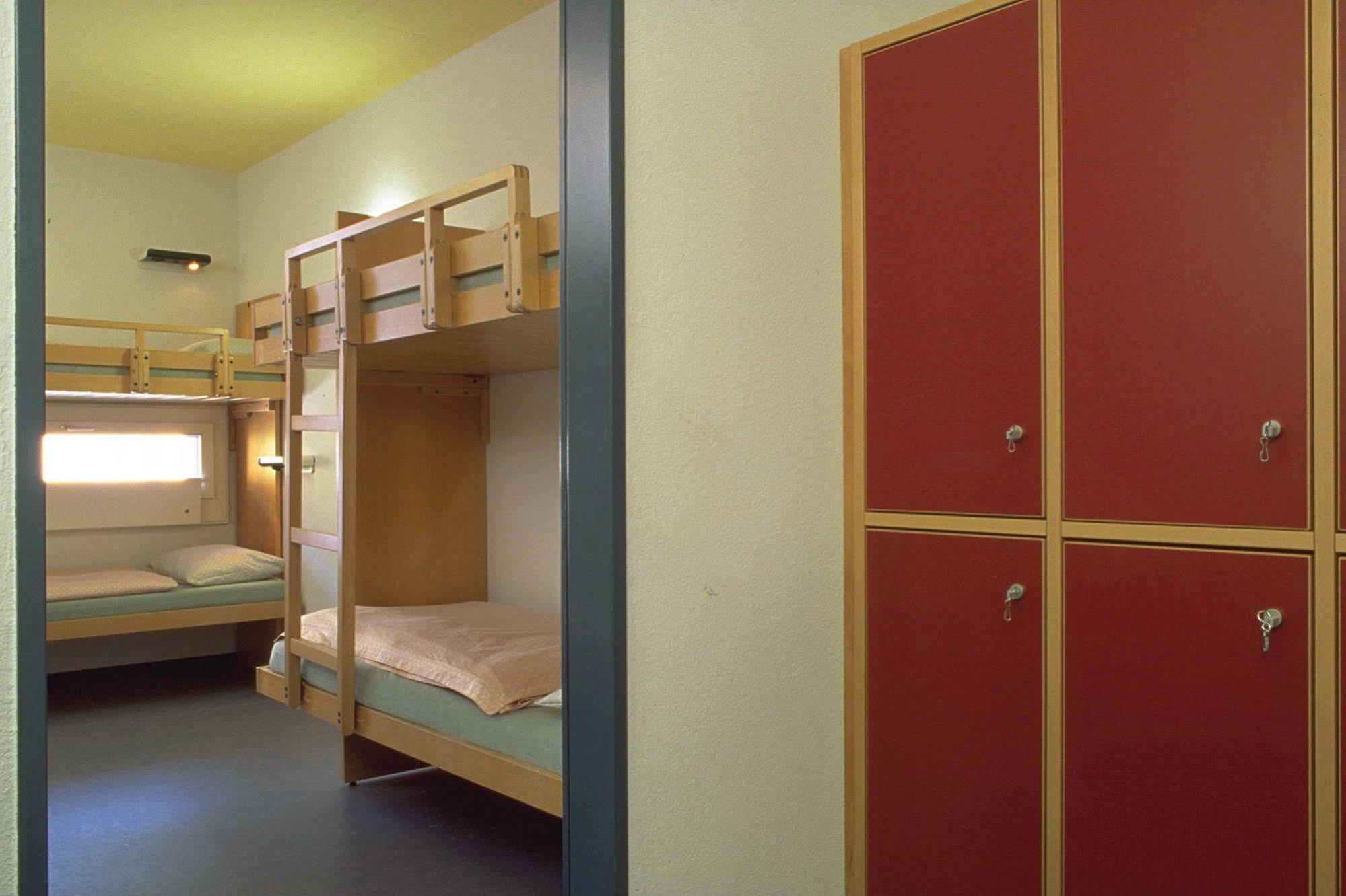 Zurich Youth Hostel Luaran gambar