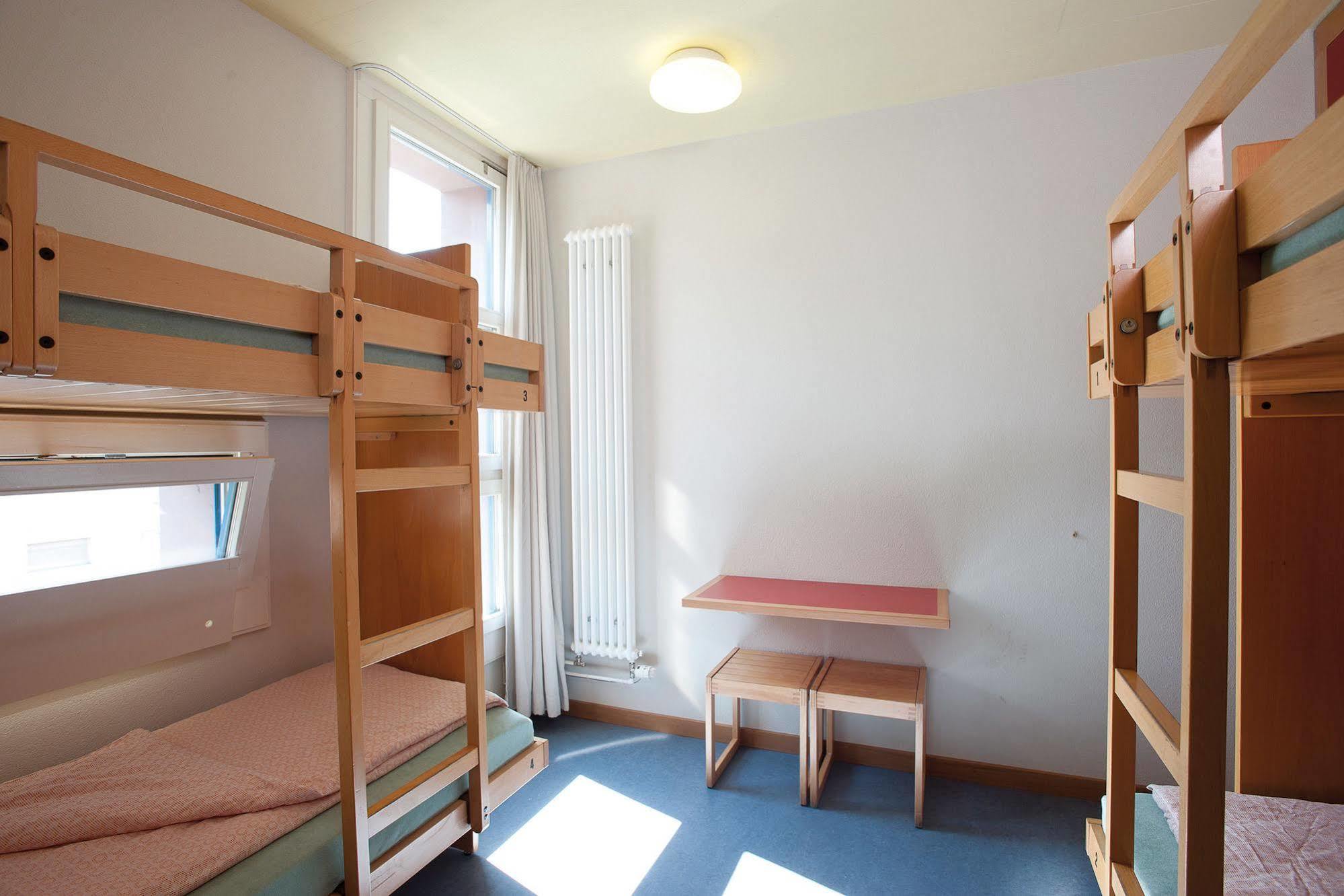 Zurich Youth Hostel Luaran gambar