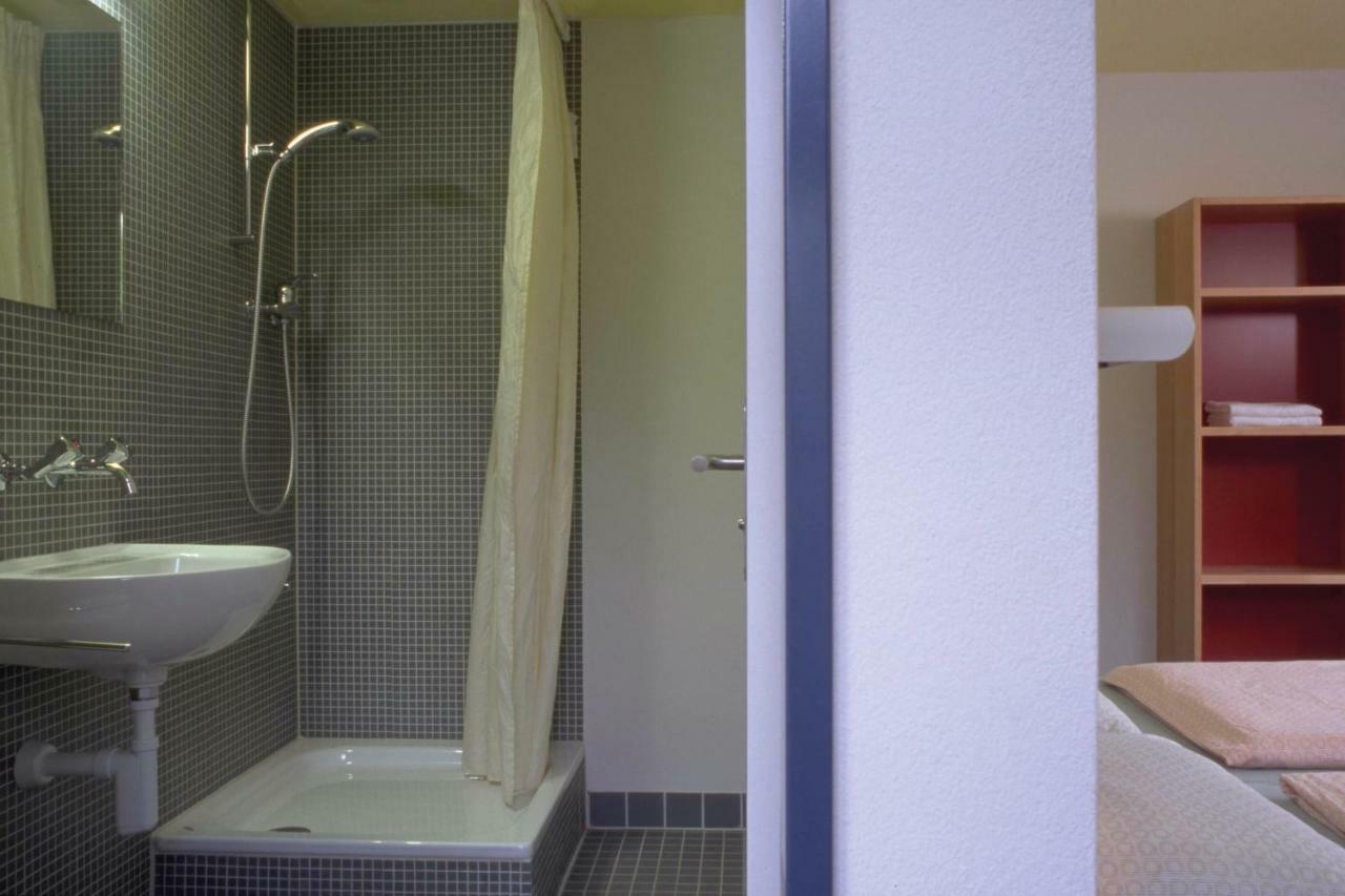 Zurich Youth Hostel Luaran gambar