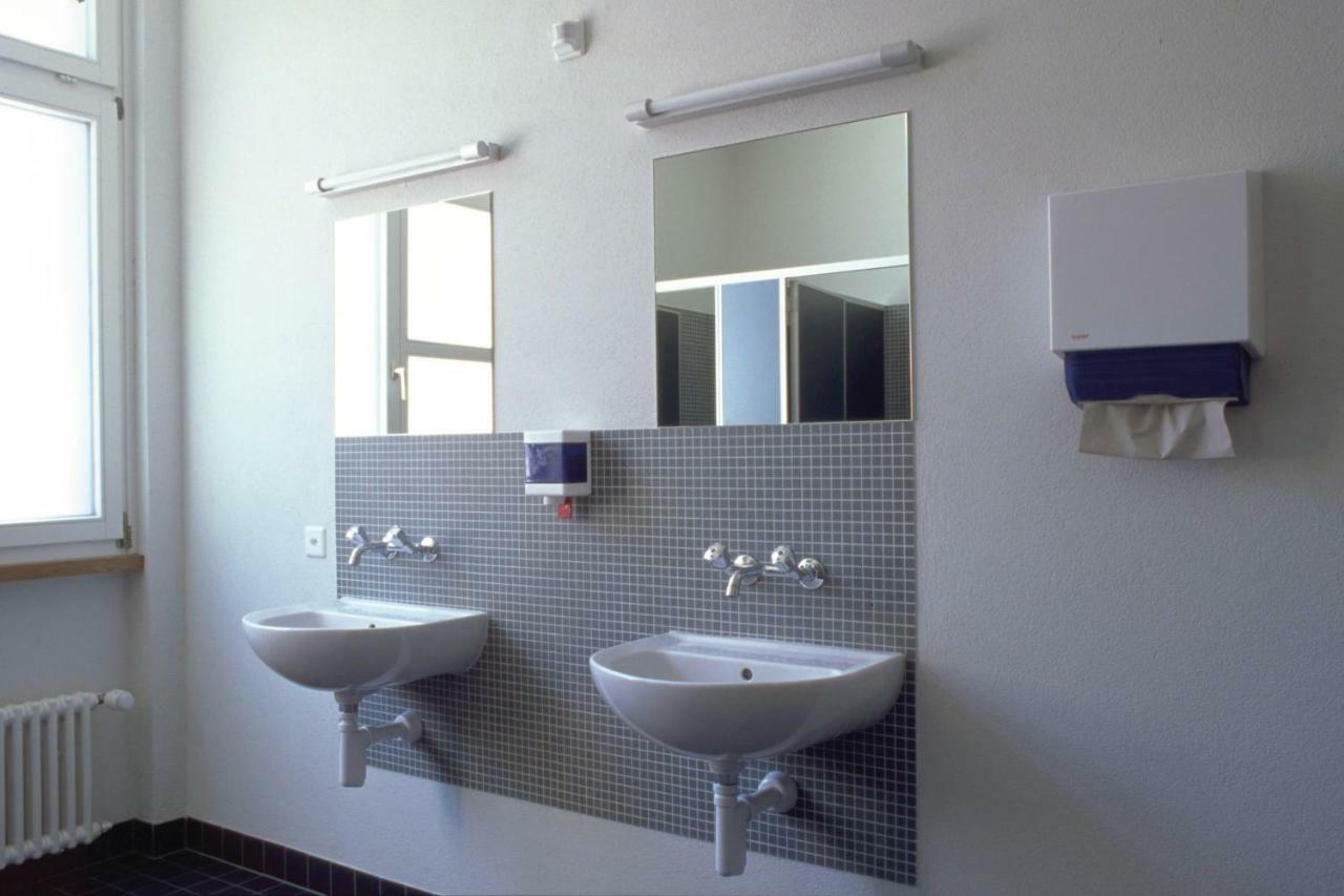 Zurich Youth Hostel Luaran gambar