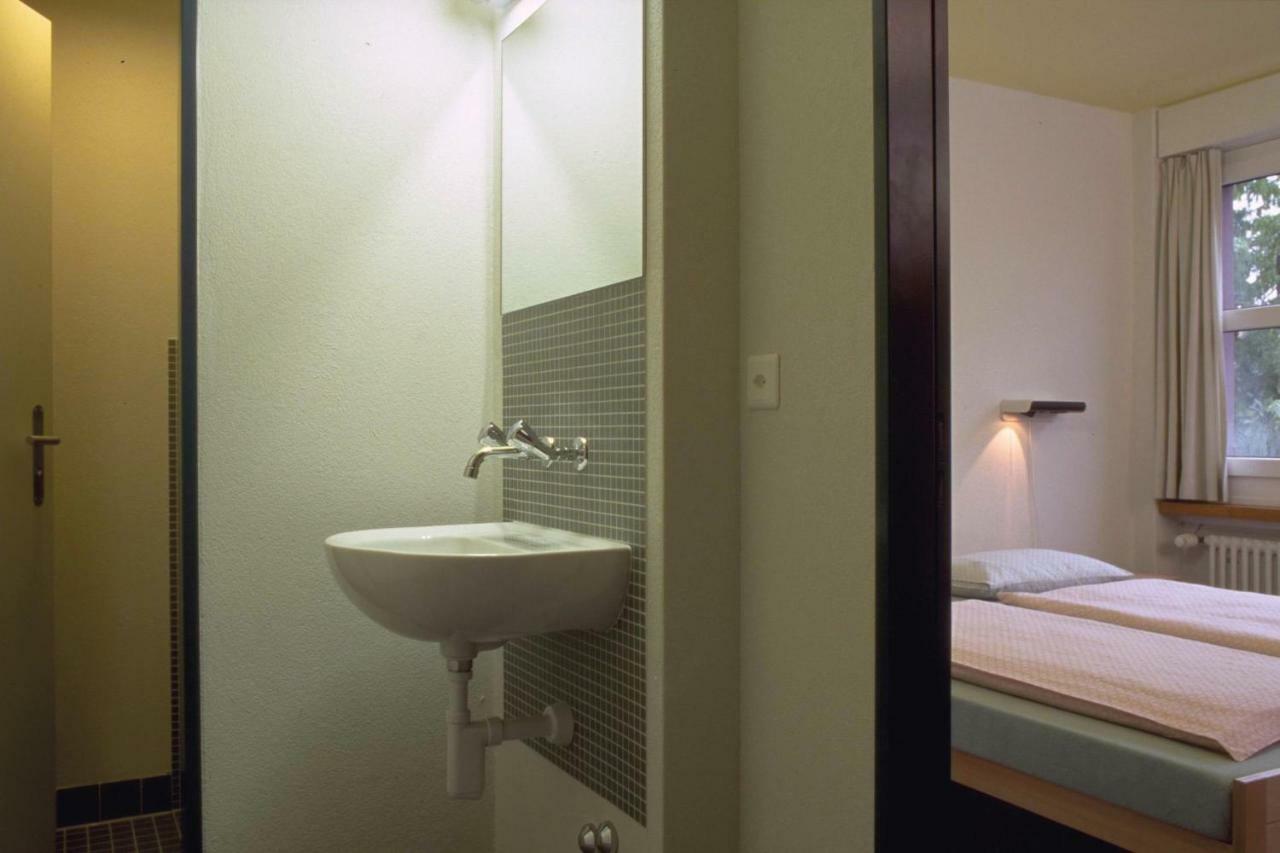 Zurich Youth Hostel Luaran gambar
